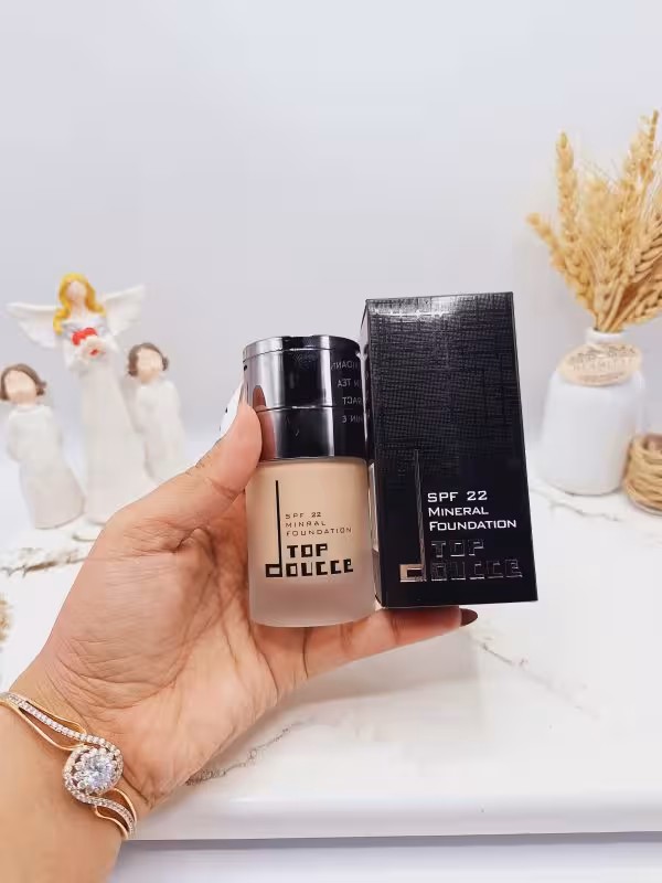 کرم پودر دوسه کانسیلر دار دارای ویتامین E و spf 22 کد 6009