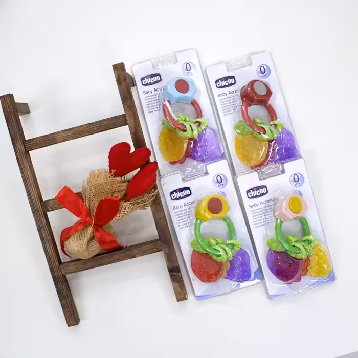 وسایل نوزاد دندانگیر میوه ای