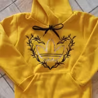 خودی گلدوزی شده
