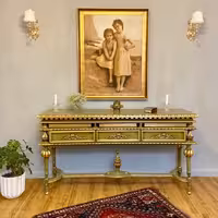 میز کنسول سبز و طلایی ویولا