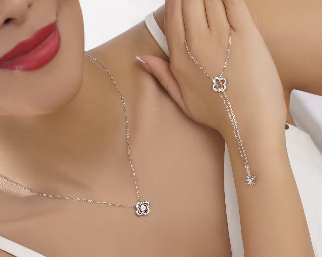 گردنبند ونکلیف آویزشو نقره کد 20056