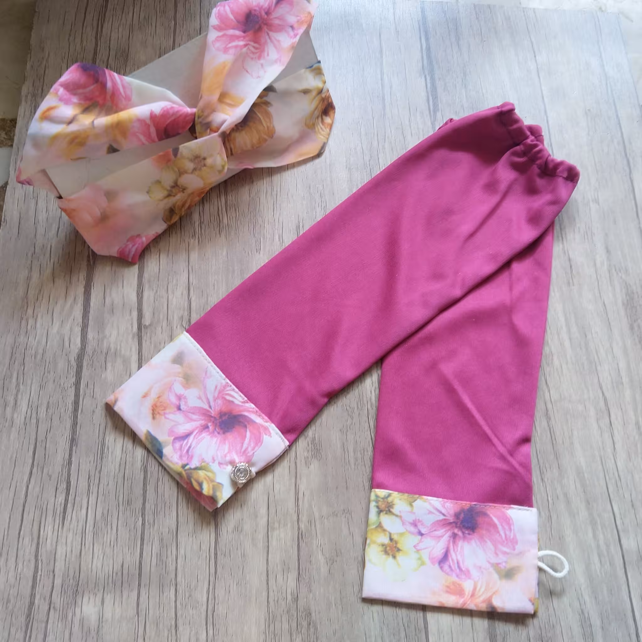 ست هدبند و ساقدست صورتی