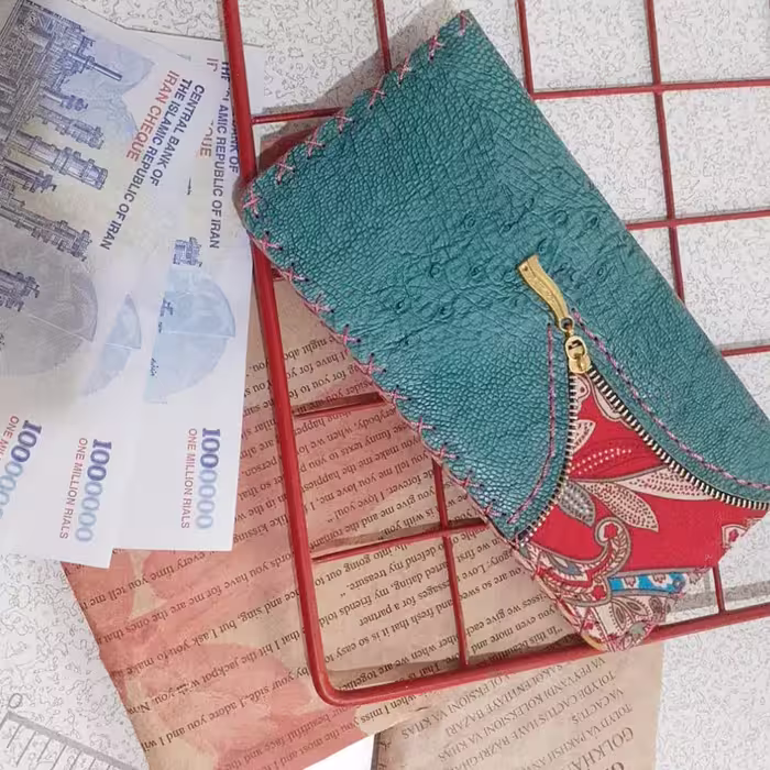 کیف پول مدل دستدوز لاکچری کد ziPPer_00