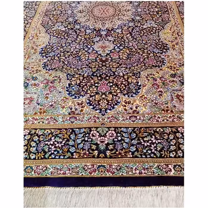 فرش دستباف یک و نیم متری طرح ترنجی کد YMM.22-10