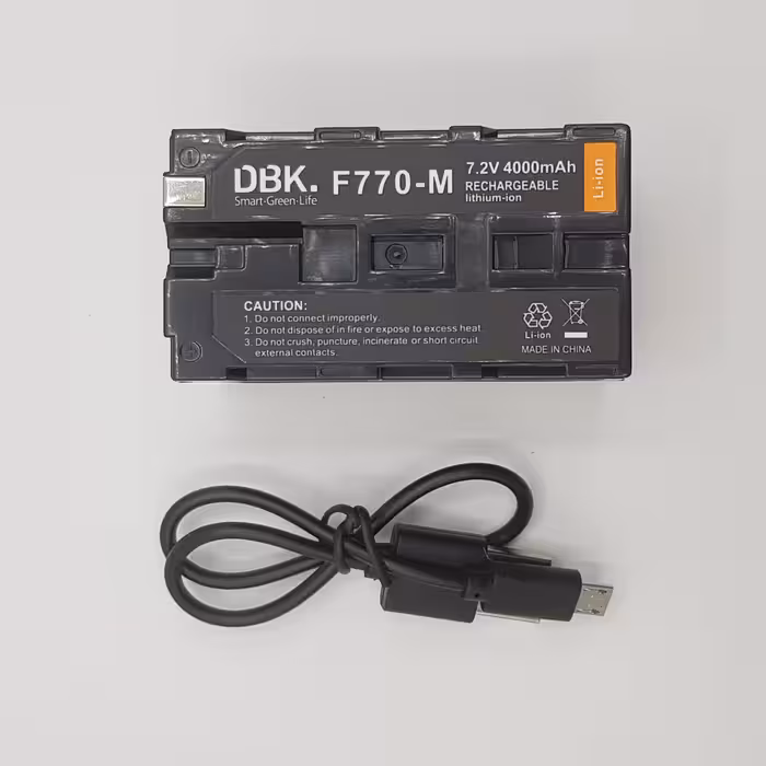 شارژر باتری لیتیومی دی بی کی مدل F770-M