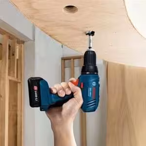 دریل پیچ گوشتی شارژی 14٫4 ولت بوش مدل GSR1440-Li