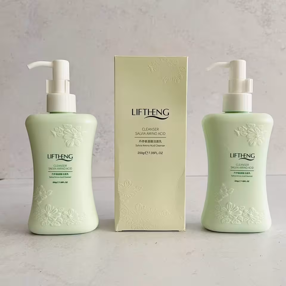 فوم آمینو اسید پمپی لیفتینگ پاکسازی جوش درخشان و مرطوب کننده آبرسان