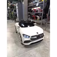 ماشین شارژی طرح BENZ رنگ سفید