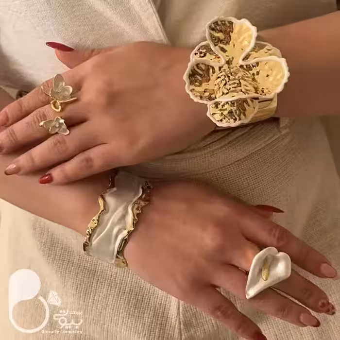 دستبند و انگشتر فشن