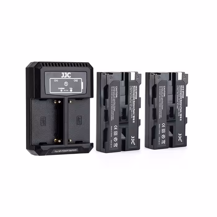 کیت شارژر USB به همراه دو عدد باتری دوربین سونی جی جی سی مدل DB-NPF7K2