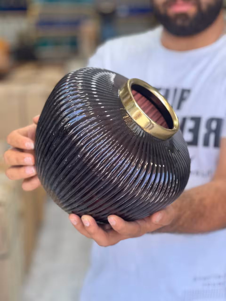 گلدان شیشه ای مدل ارکیده رنگ مشکی