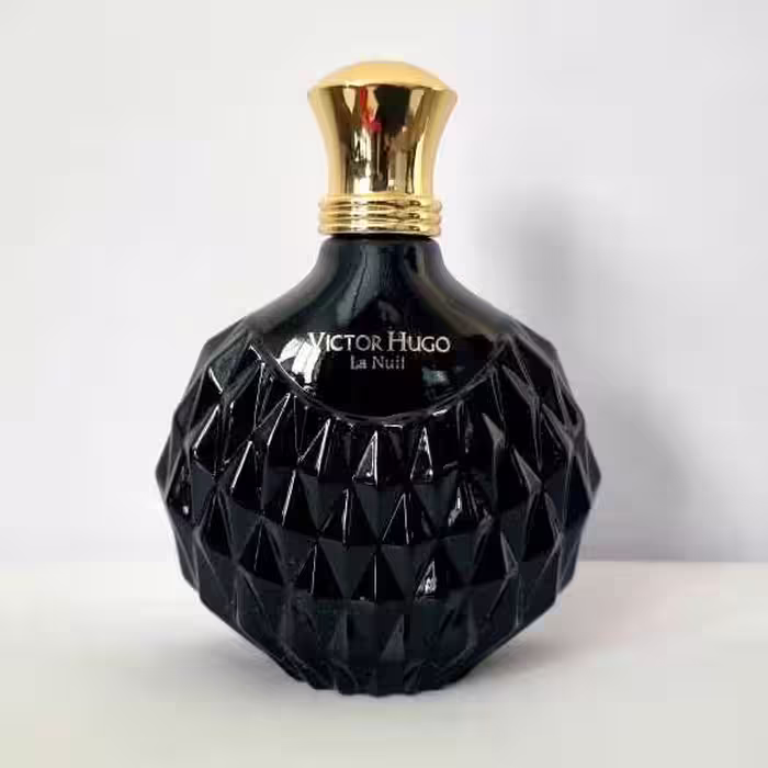 عطر ویکتور هوگو لانویت زنانه ( victor hugo la nuit )