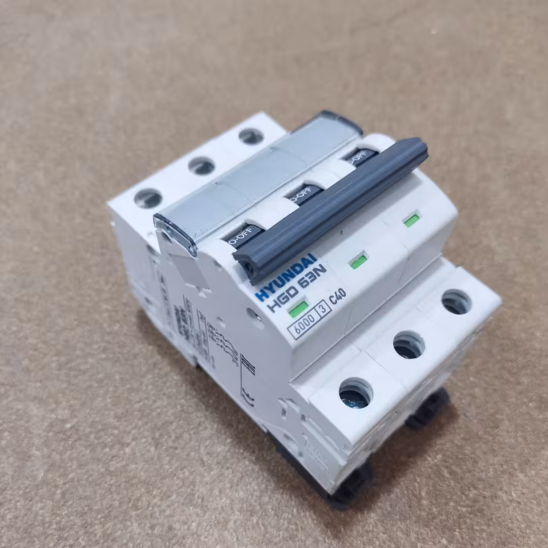 فیوز سه فاز مینیاتوری هیوندا 40 آمپر 