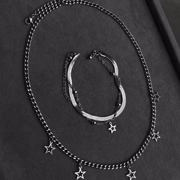 گردنبند و دستبند ستاره