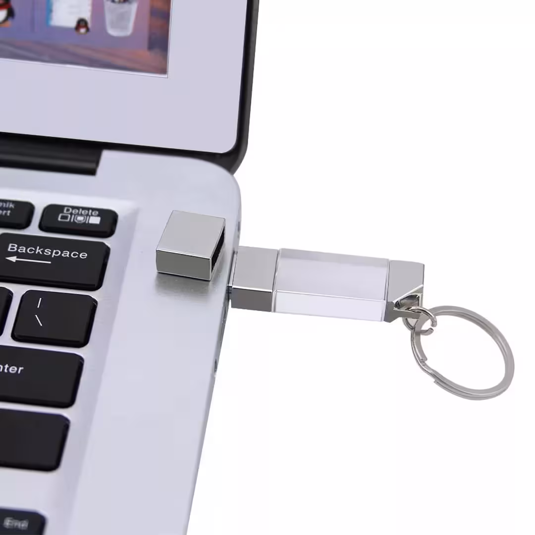 فلش مموری مدل Ul-Crys01 ظرفیت 8 گیگابایت