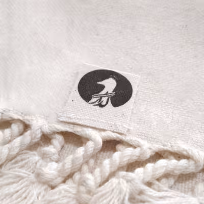 رومیزی چاپ دستی گدار مدل درخت انار آبی