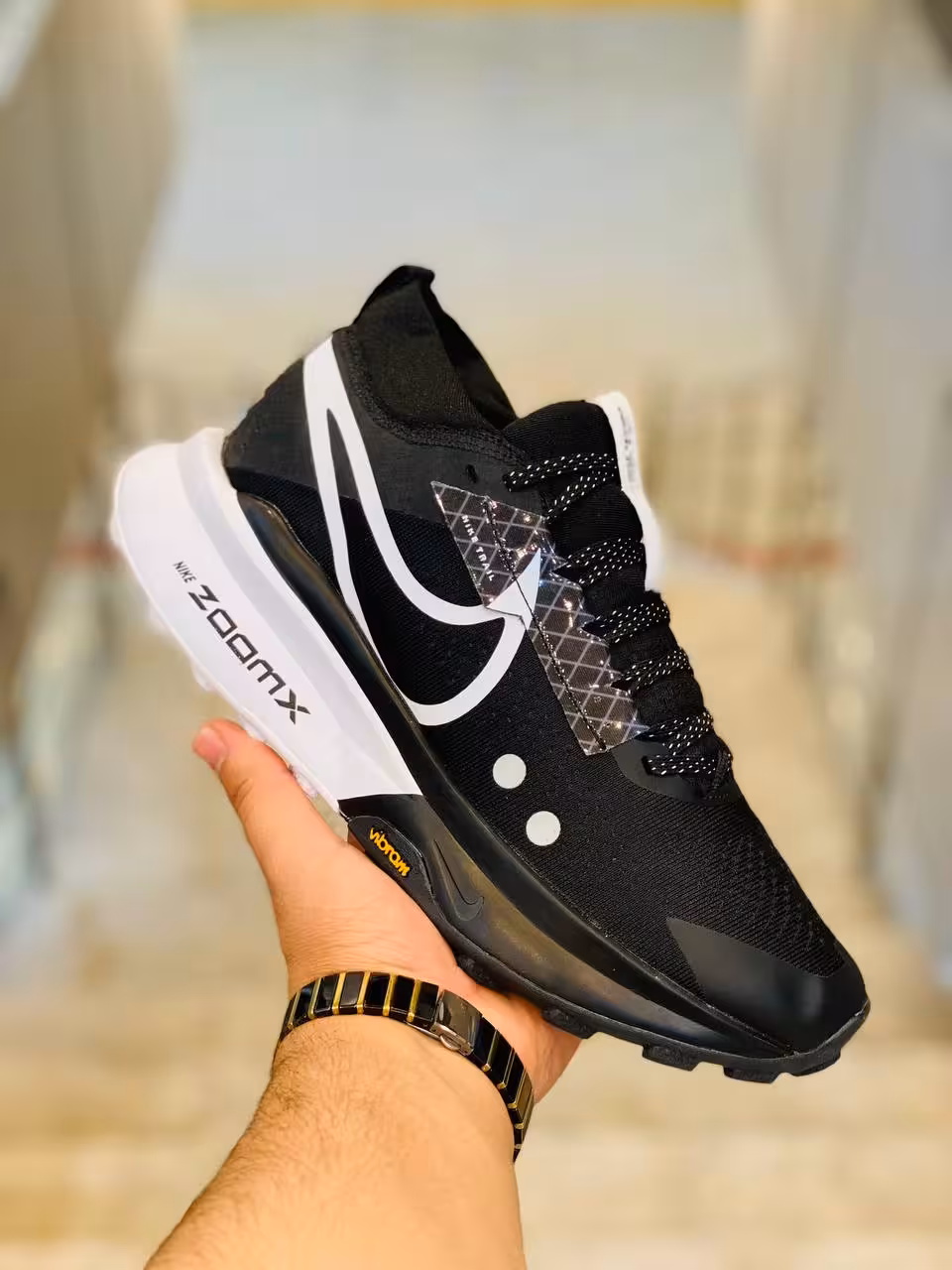 کتونی مردانه نایک زوم ایکس  ویتنامی nike zegama trail2  vietnam سایز 40 تا 45 مستر کوالیتی A تنوع در 6 رنگ