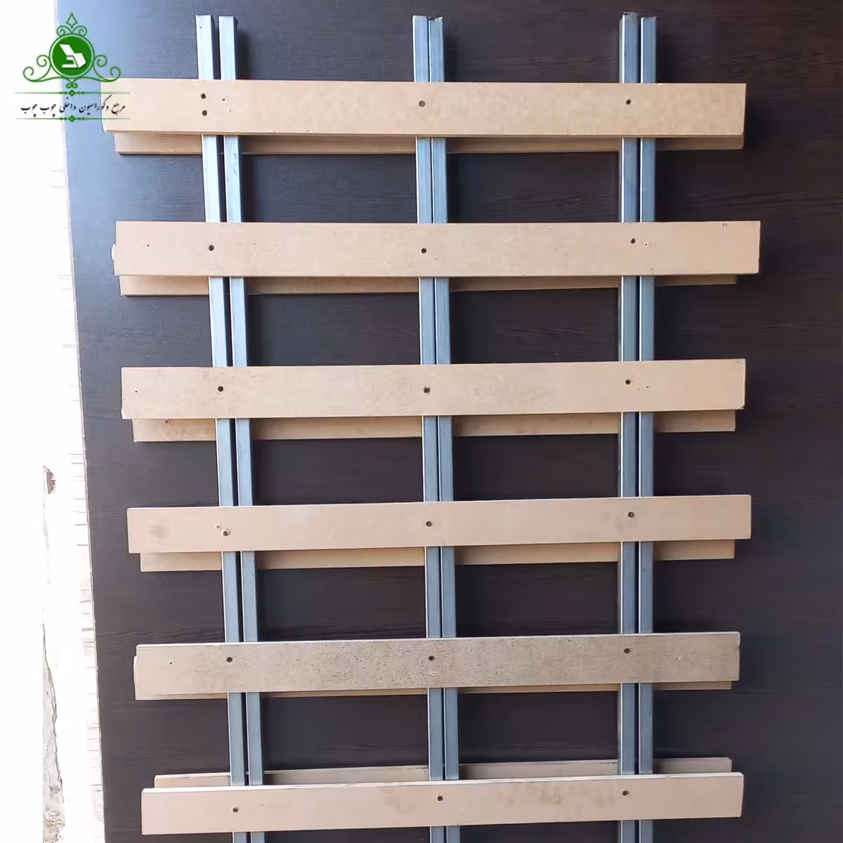 کفی تخت یک و نیم نفره چوب و فلز عرض 120