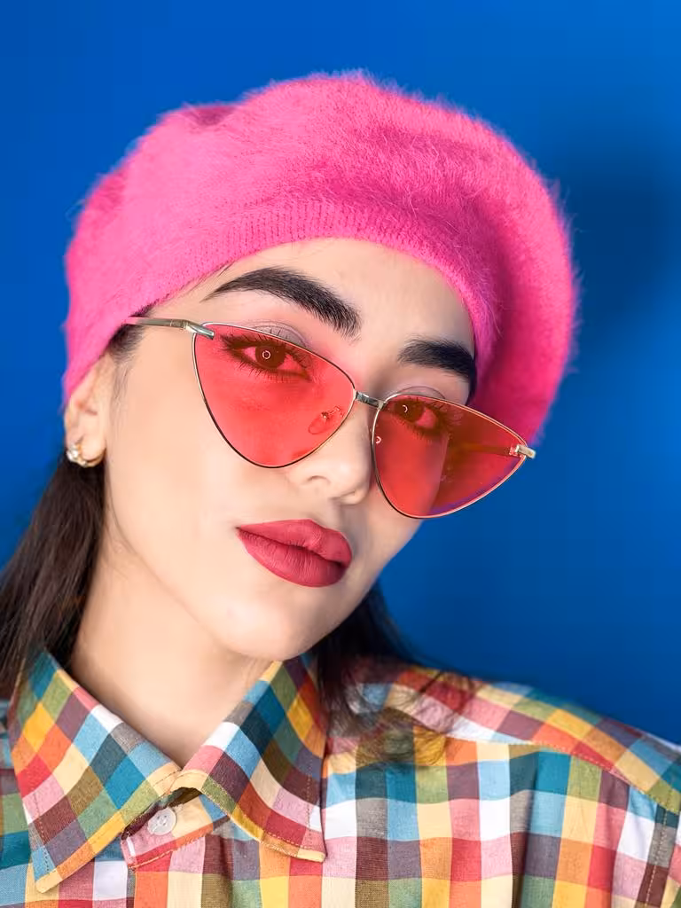 عینک زنانه مثلثی فلزی صورتی