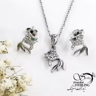 نیمست نقره 925 عیار طرح ماهی کد 20360