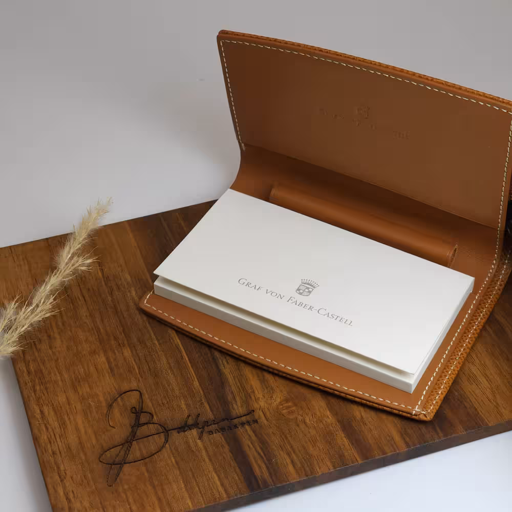 گراف فون فابرکاستل کیف چرمی دفترچه دار 118894 GRAF VON FABER-CASTELL Notepad Epsom with pen pod cognac