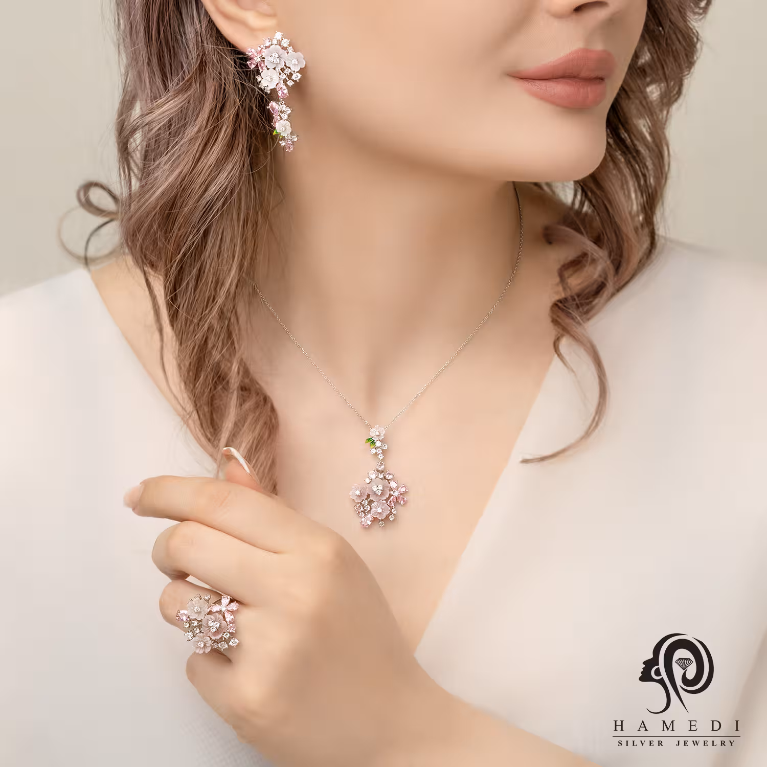 نیم ست صدفی نقره زنانه مدل NE C5