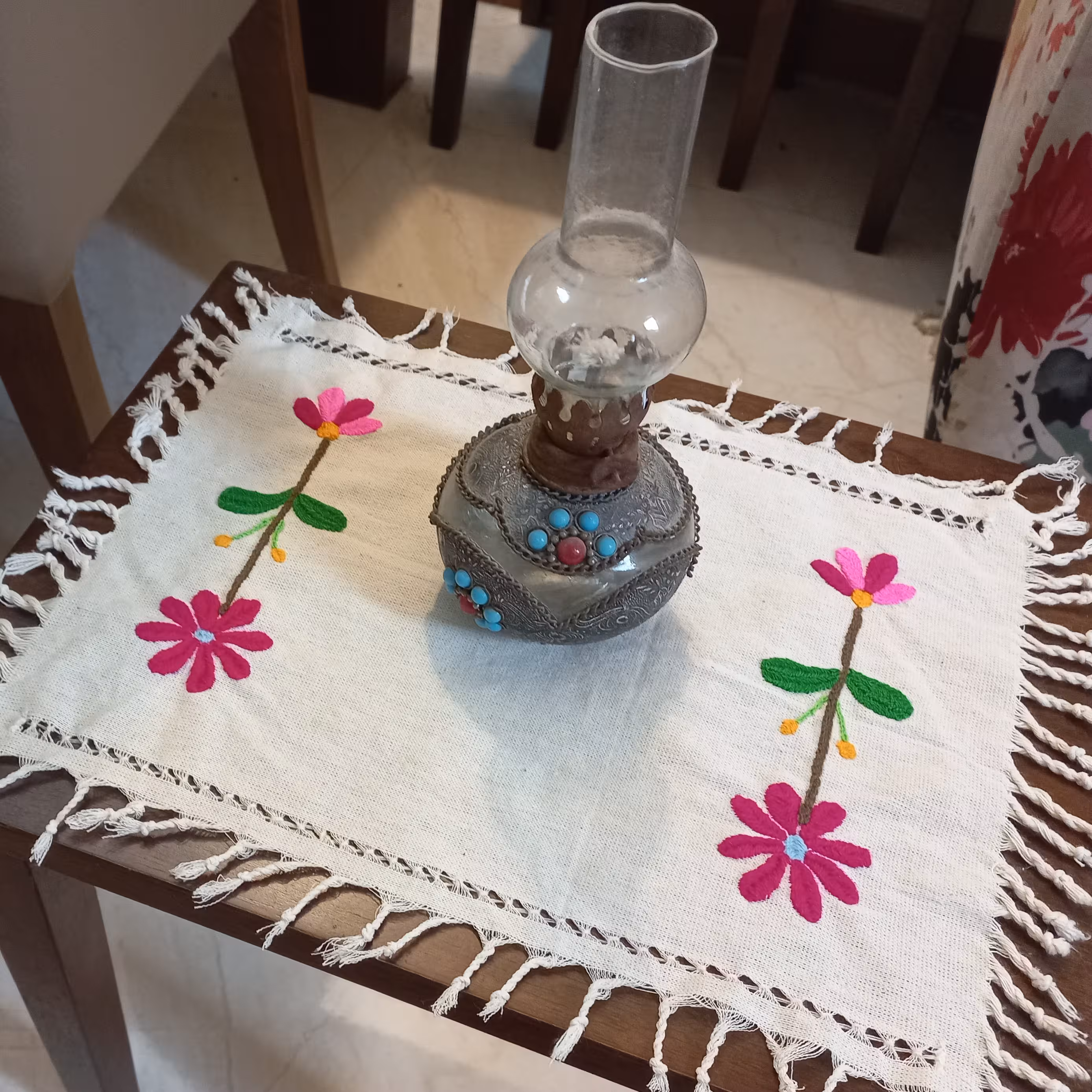 رومیزی و عسلی