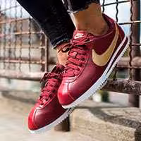 کفش کتانی رانینگ نایک کورتز     Nike Cortez Red