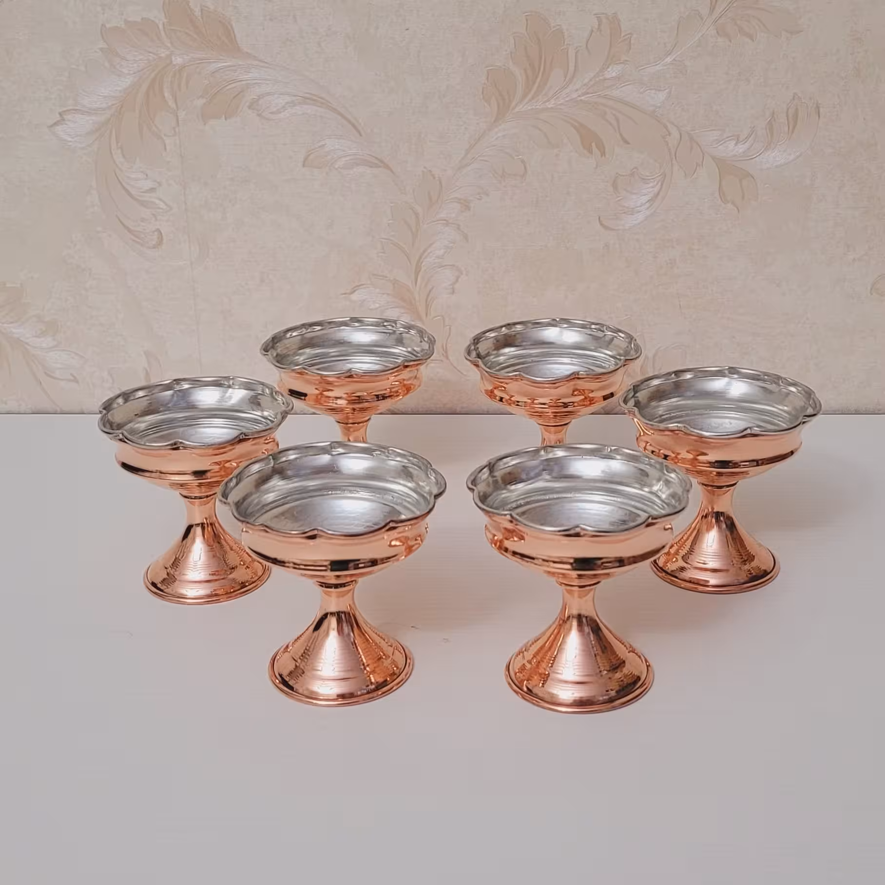 بستنی خوری مسی طرح گل مس زنجان