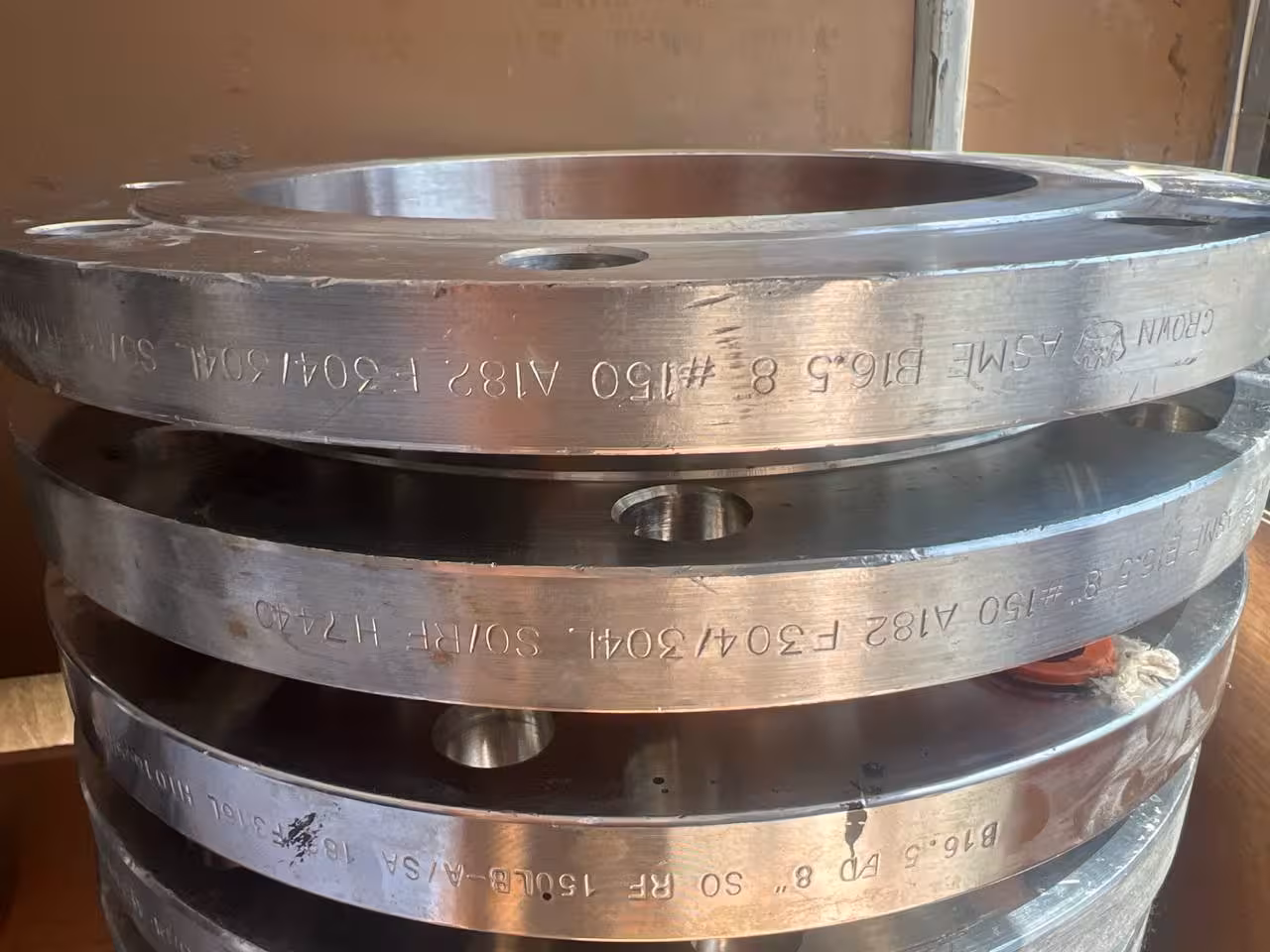 فلنج اسلیپ ان 8 اینج کلاس 150 ریس فیس SA 182F304/304L