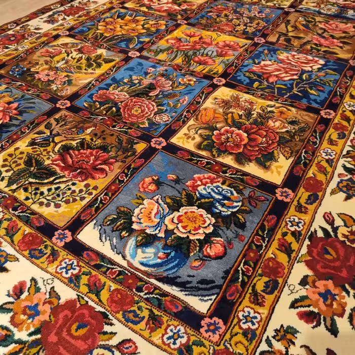 فرش دستباف شش متری طرح خشتی مدل AA یک جفت