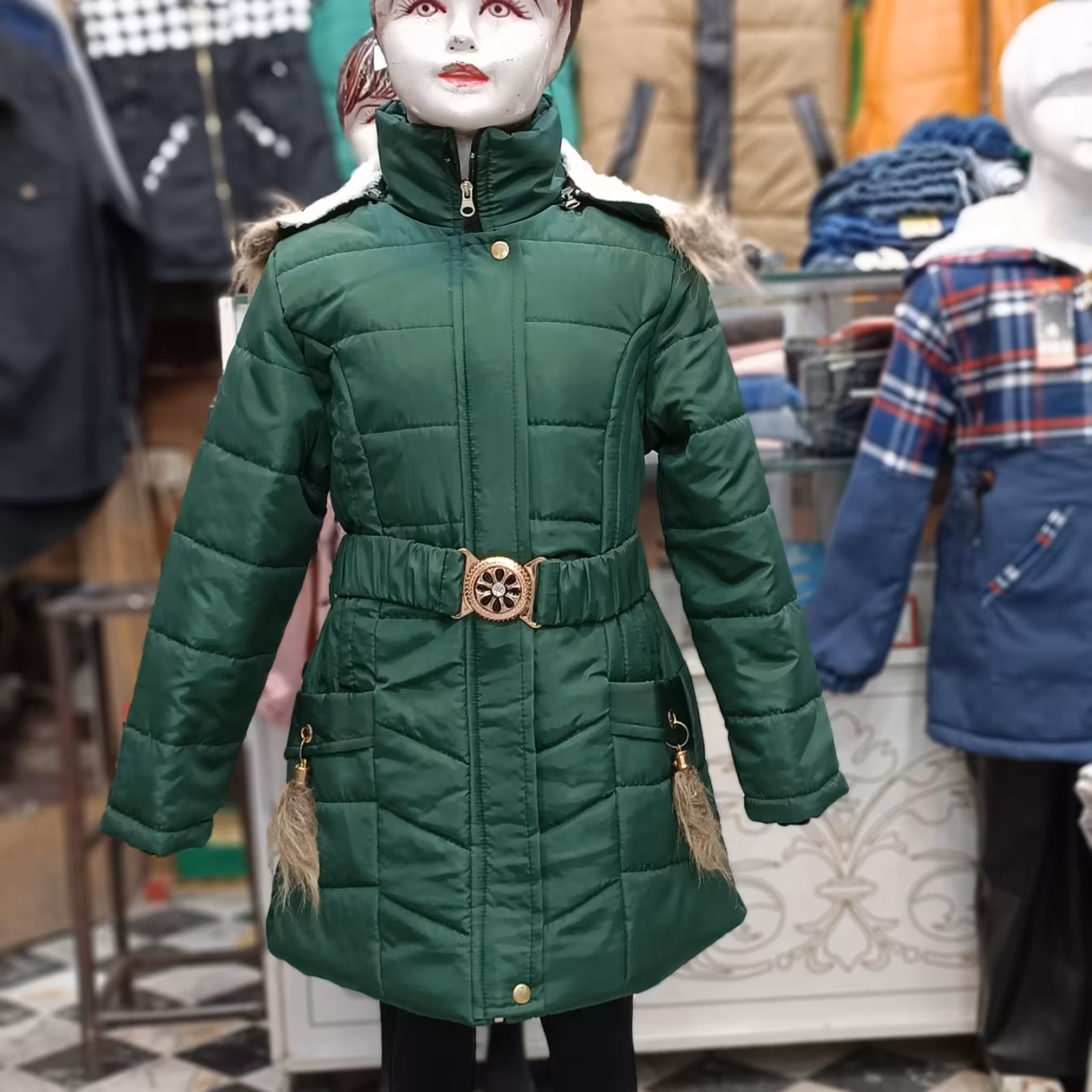 کاپشن دخترانه آستری پشم شیشه گرم بالا داخل خز  پارچه مموری اعلا