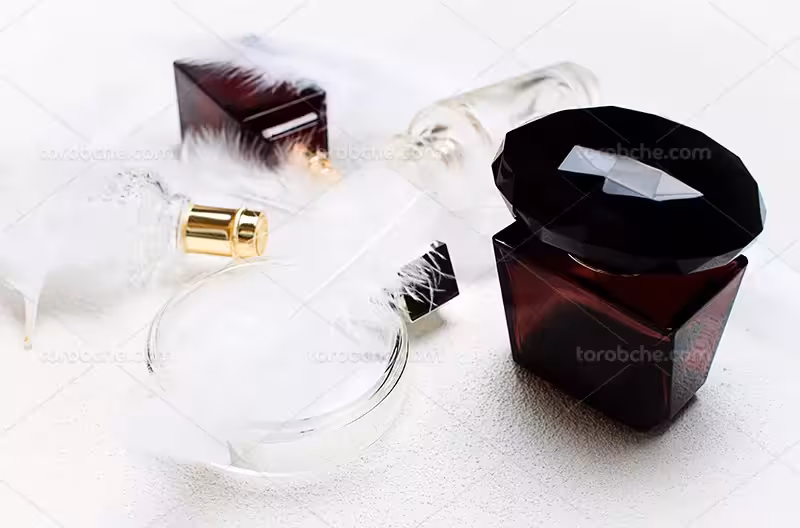 عکس عطر شیک | گرافیک با طعم تربچه