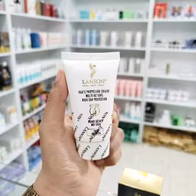 کرم ضد آفتاب بی رنگ لانسون SPF50(اصل)