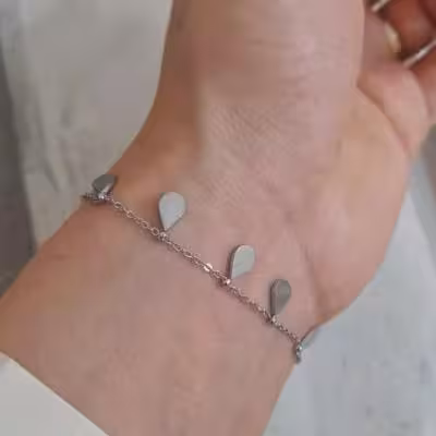 دستبند آویزدار اشکی استیل - رنگ ثابت