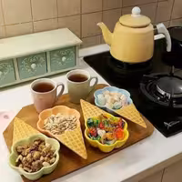 بستنی خوری مدل باریز  منایب برای استفاده در منزل و کافی شاپها 