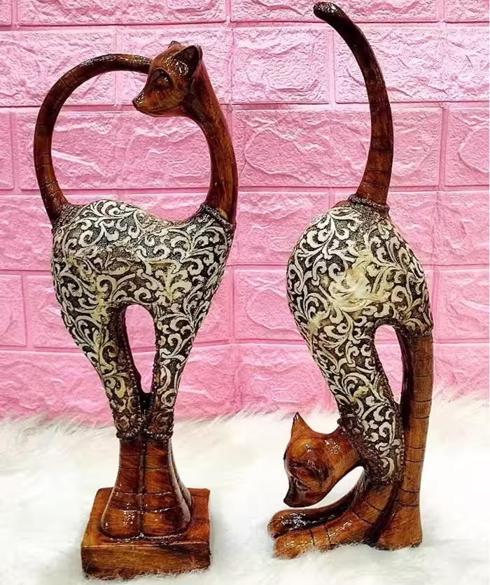 گربه مهربان جفتی