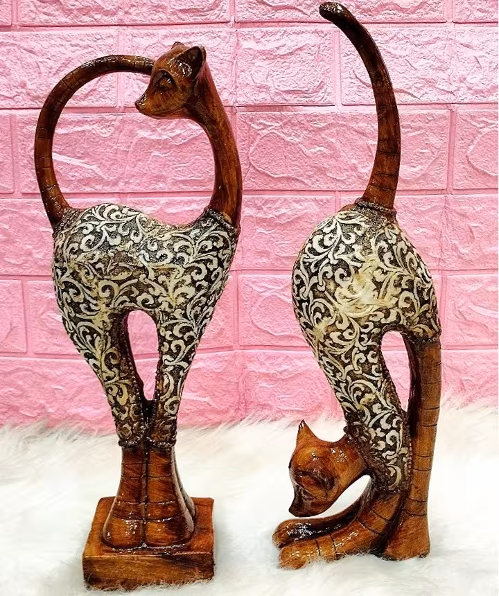 گربه مهربان جفتی