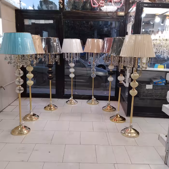 اباژور ایستاده اباژور کنار سالنی .. ابکاری فورتیک .. رنگ ثابت  (پسکرایه)