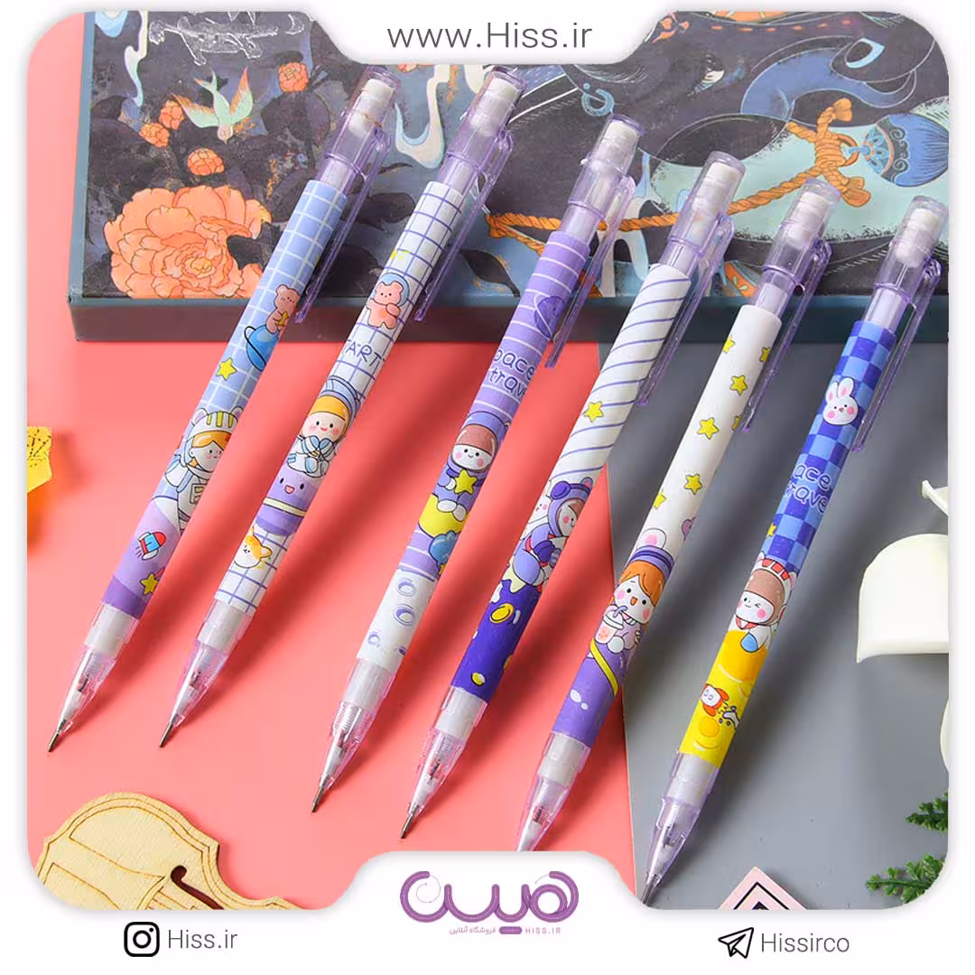 اتود فانتزی دختر فضانورد