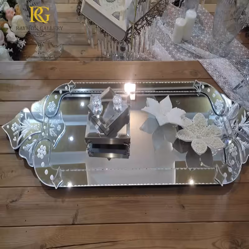 سینی آینه‌ای تراش‌خورده باکارات درجه یک