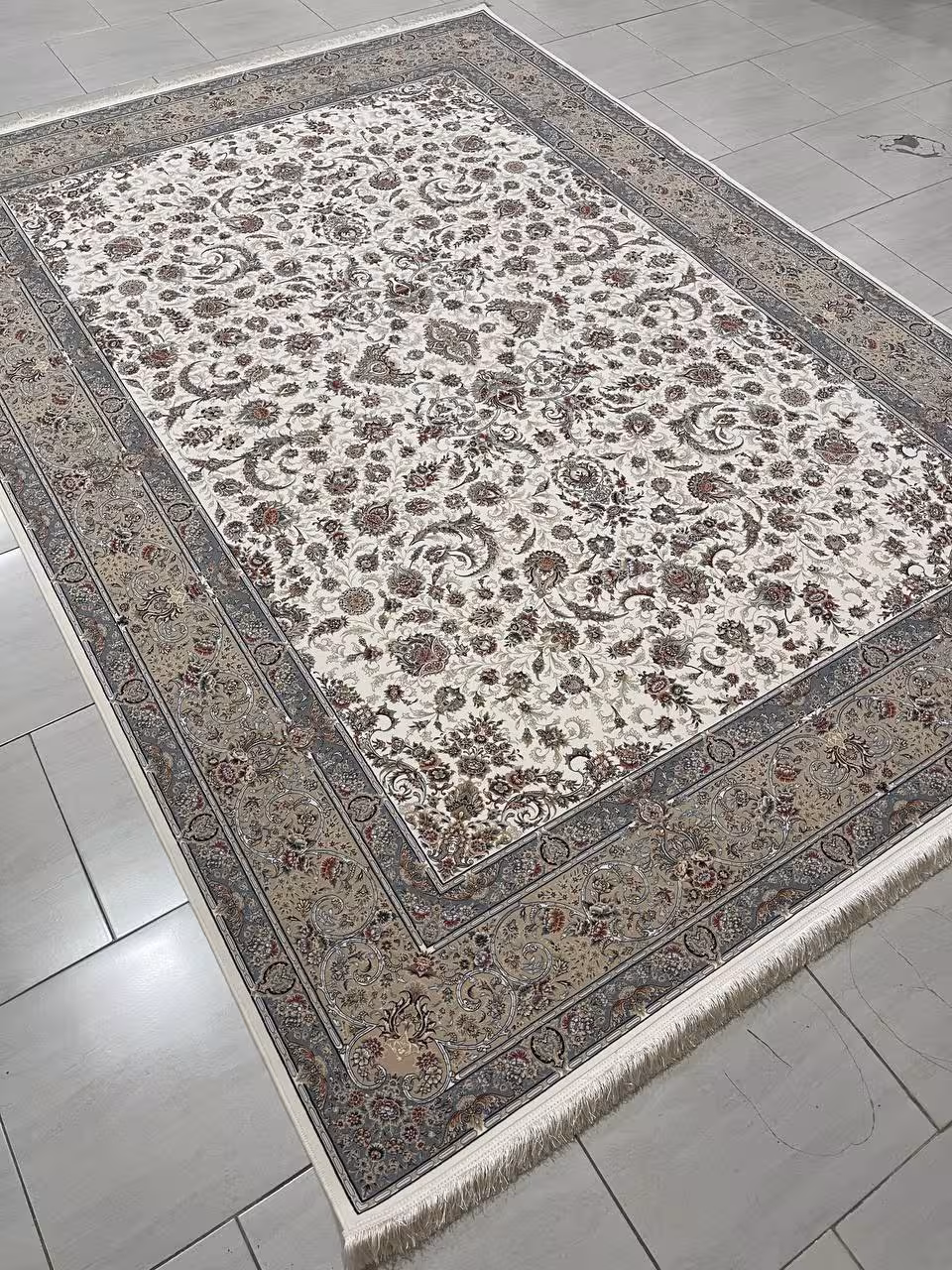 فرش 12متری اکرولیک کاشان 1200 شانه تراکم H 3600