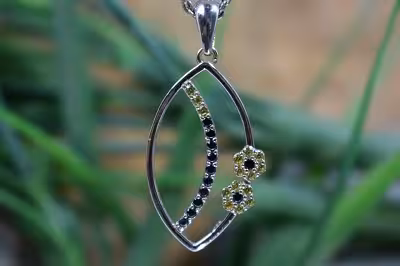 مدال گردن اویز نقره زنانه طرح چشم