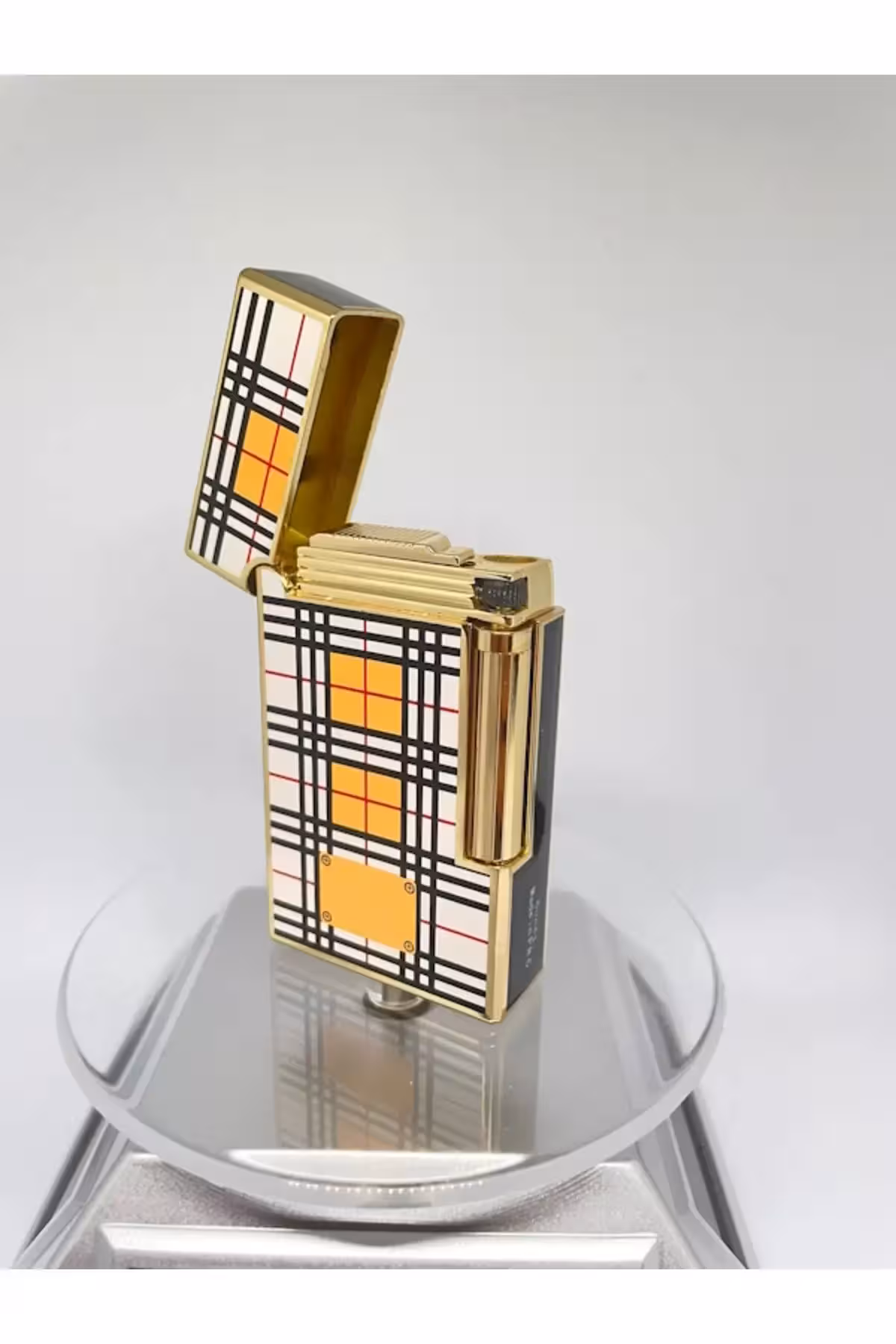 چلچله فلزی با طرح دار و فندک پوره‌زن - 9613