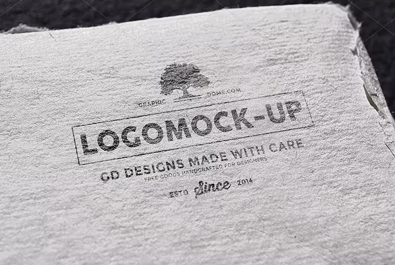 موکاپ لوگو روی کاغذ سفید | گرافیک با طعم تربچه