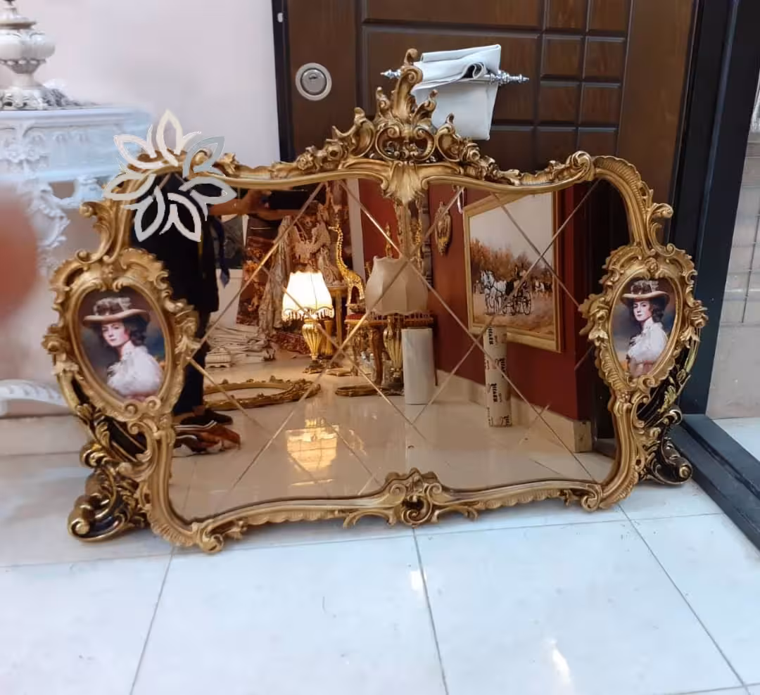 قاب عتیق فایبرگلاس رنگ طلایی شاپان با آینه برنز برش دار و چاپ مخمل کد 101959