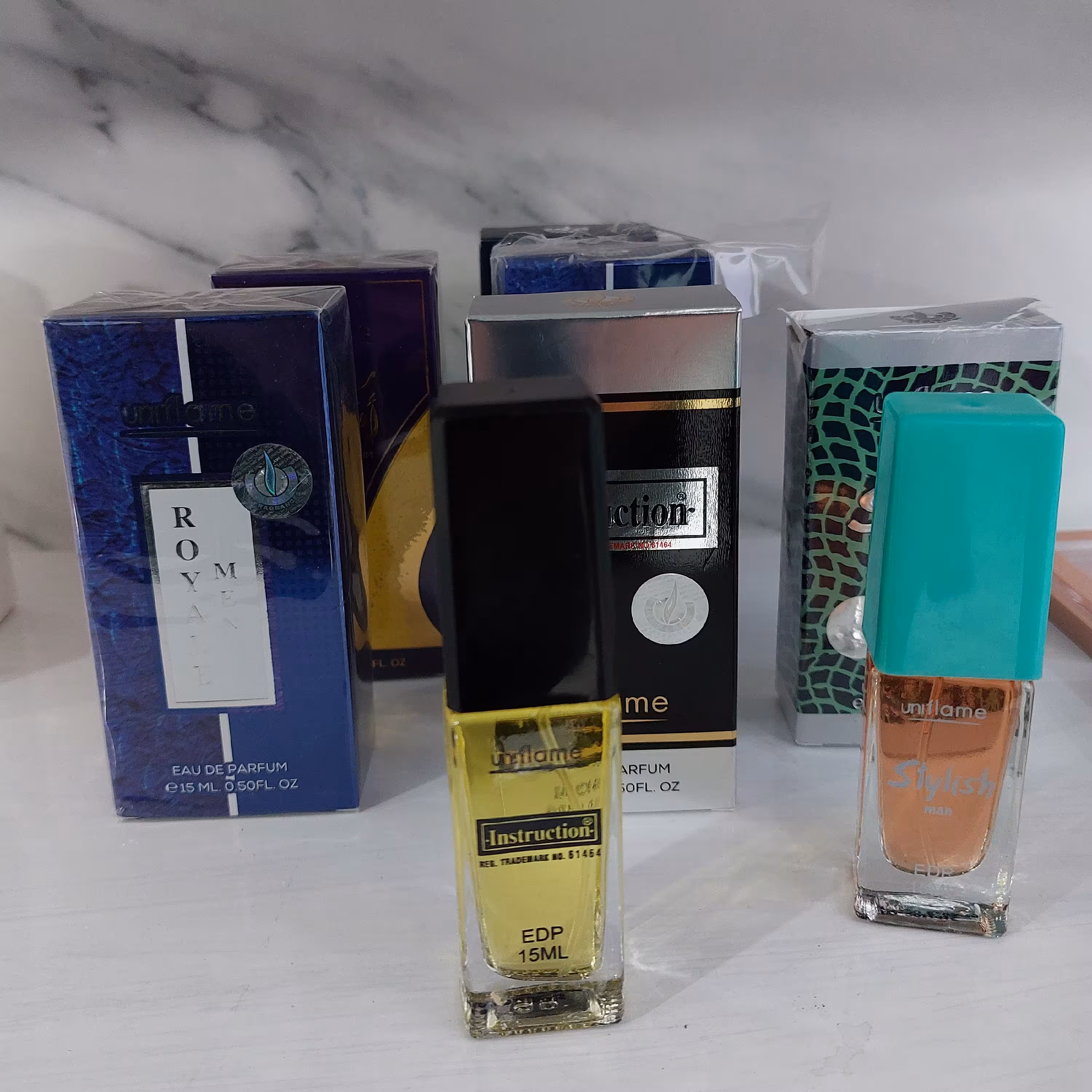 عطر جیبی، با رایحه های عالی، بسیار خوشبو