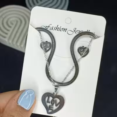 نیم ست ماری با پلاک زنجیر و گوشواره