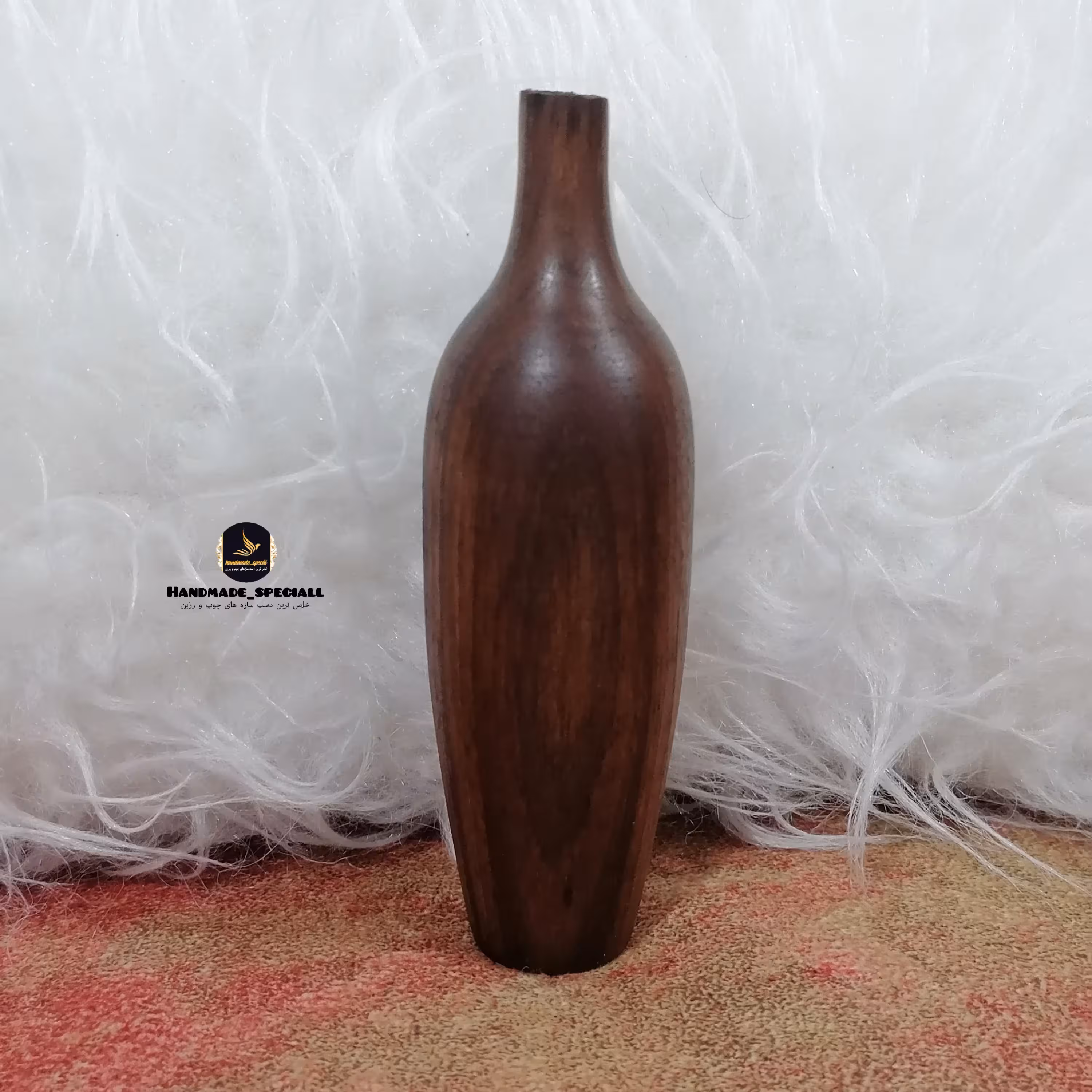 گلدان چوبی خراطی شده دستساز مدرن (چوب گردو) خاص ترین دست سازه های چوب و رزین هدیه ماندگار ارسال رایگان