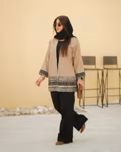 ست مانتو شلوار کتی زنانه کرپ مدل گلدوزی وتیکه دوزی